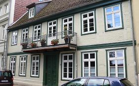 Unterkunft direkt an der Schelfkirche
